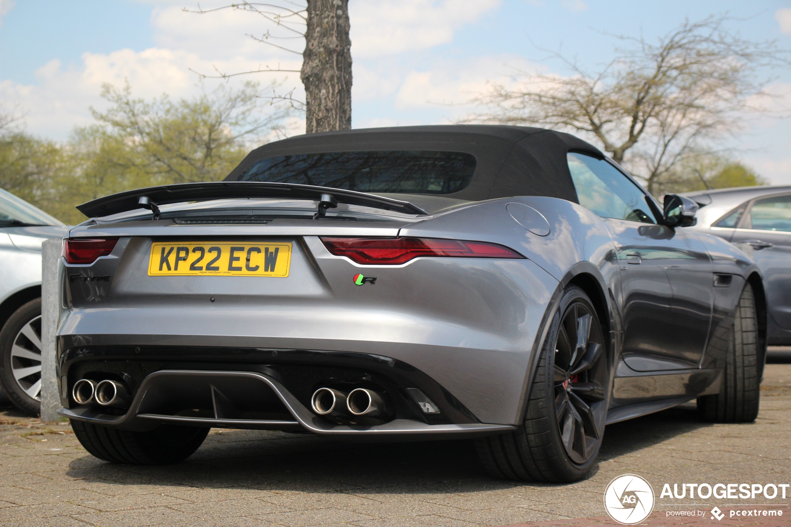 Jaguar F-TYPE R Convertible 2020