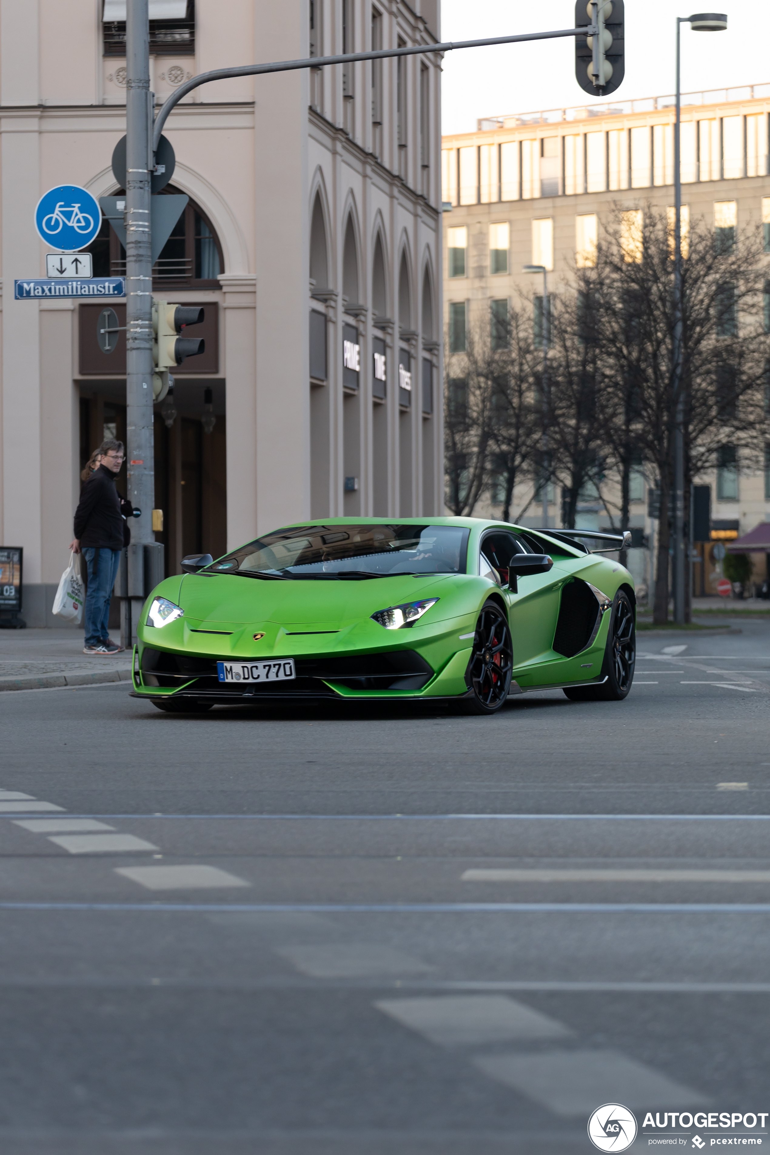 Lamborghini Aventador LP770-4 SVJ