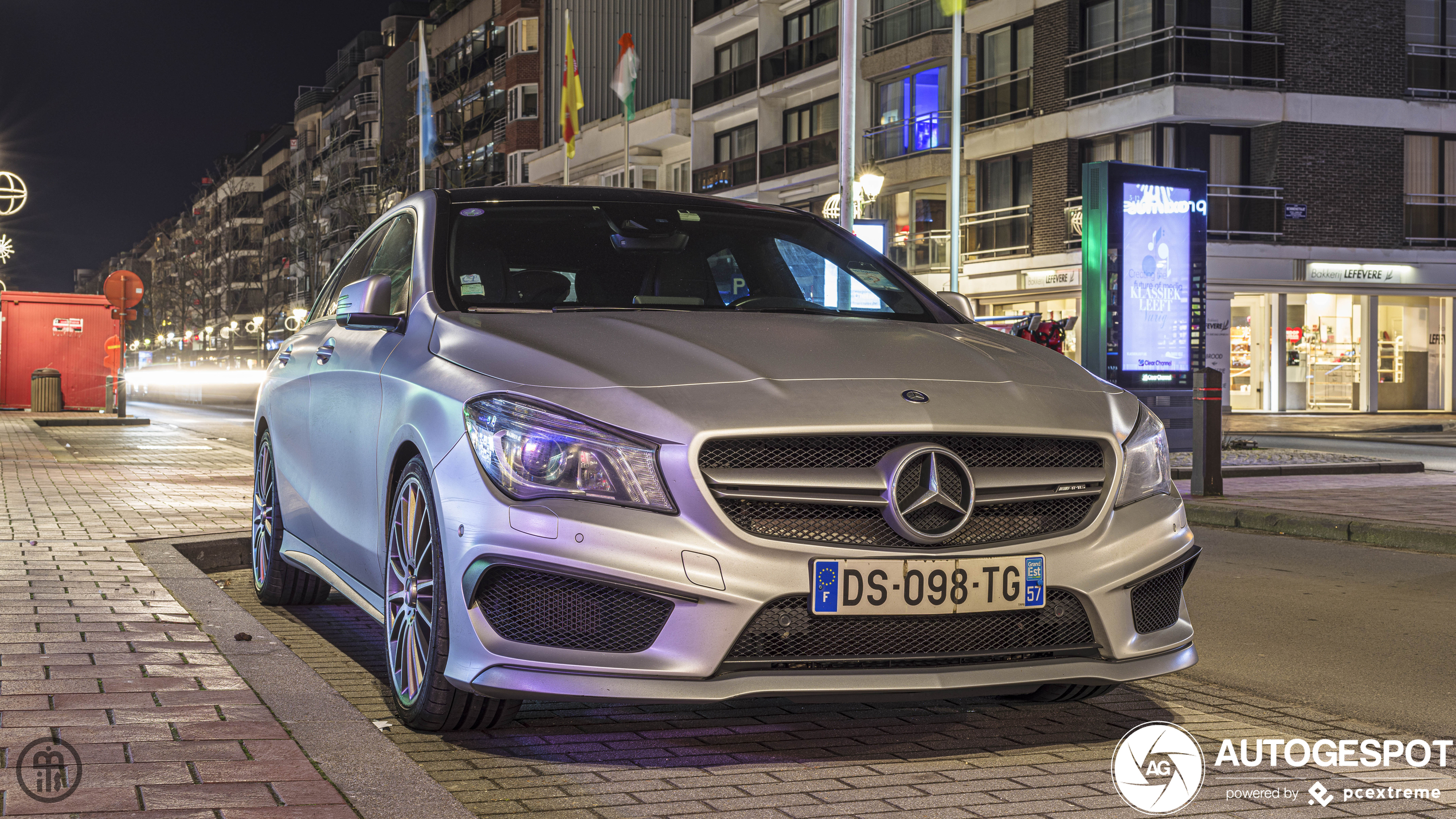 Mercedes-Benz CLA 45 AMG Shooting Brake