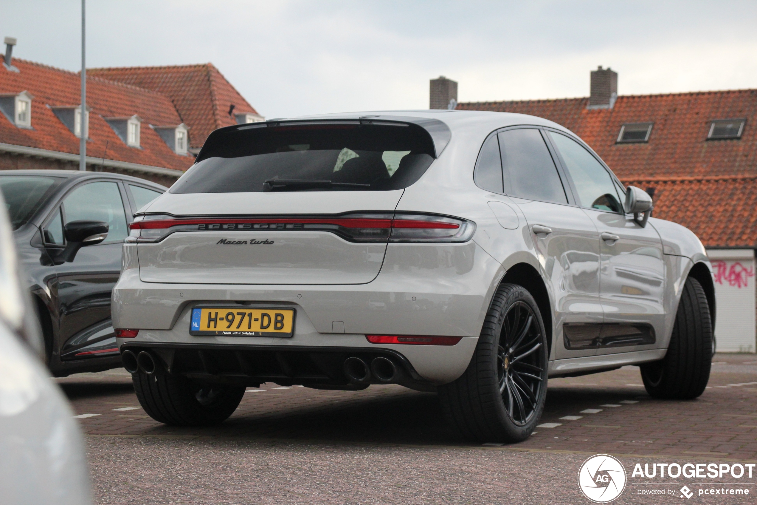 Porsche 95B Macan Turbo MkII