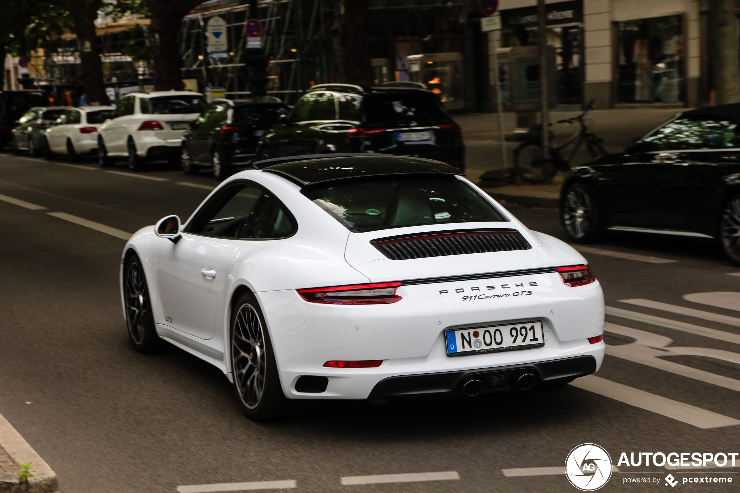 Porsche 991 Carrera GTS MkII