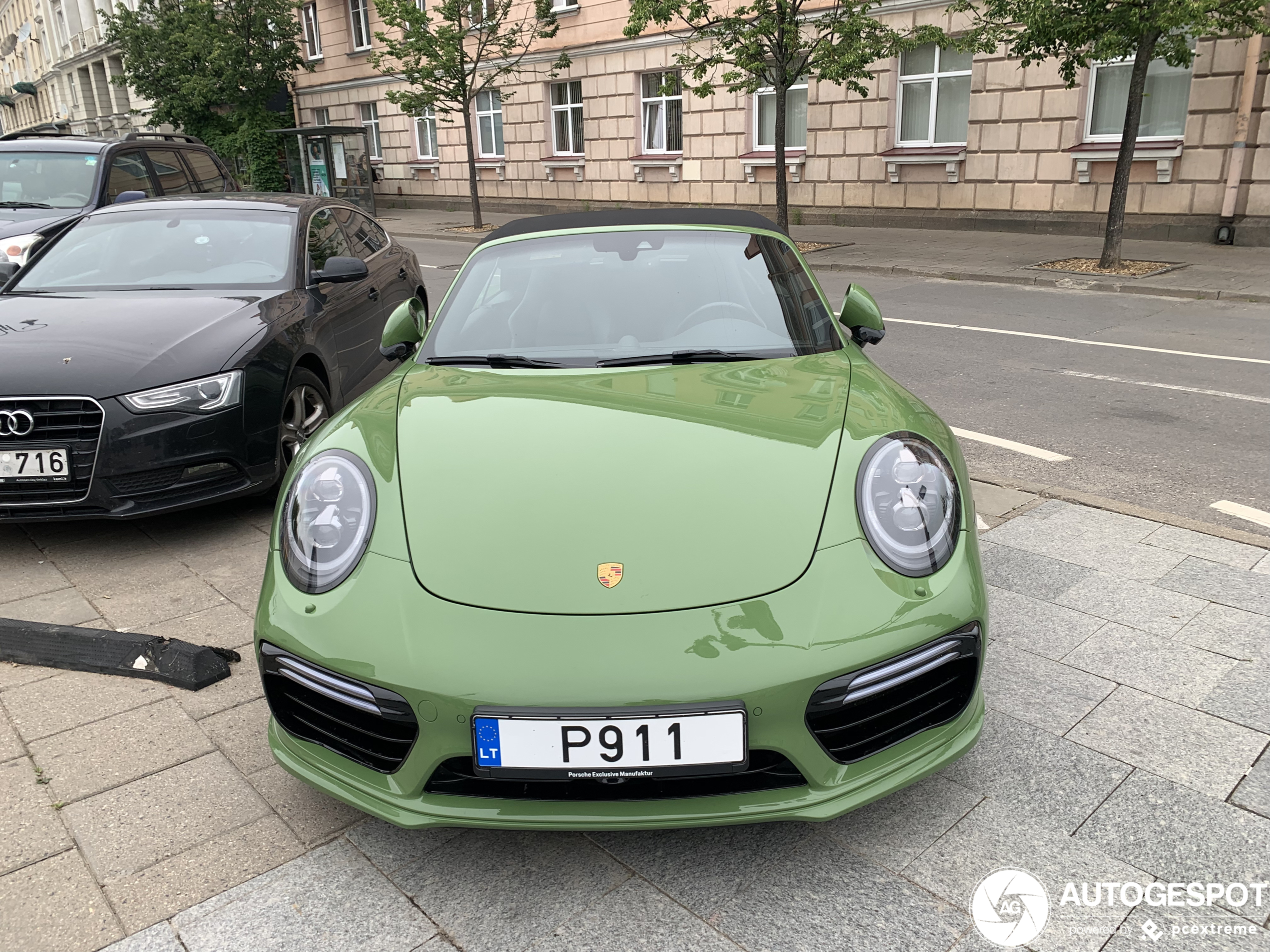 Porsche 991 Turbo S Cabriolet MkII