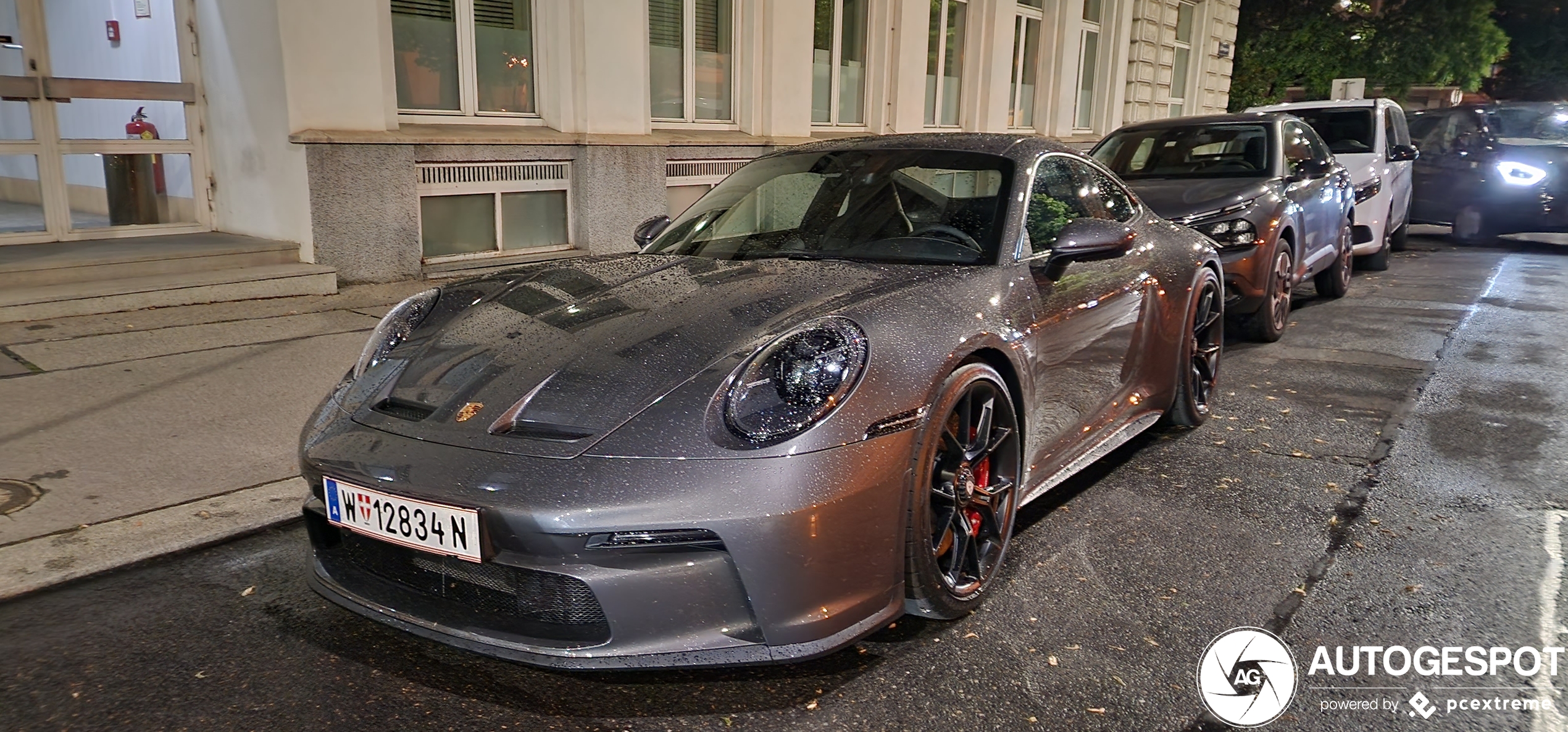 Porsche 992 GT3 Touring