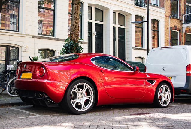 Alfa Romeo 8C Competizione