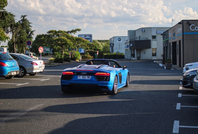 Audi R8 V10 Spyder 2016