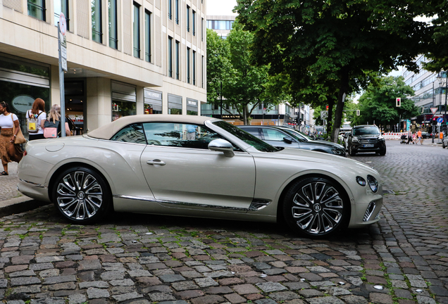 Bentley Continental GTC V8 2020 Mulliner