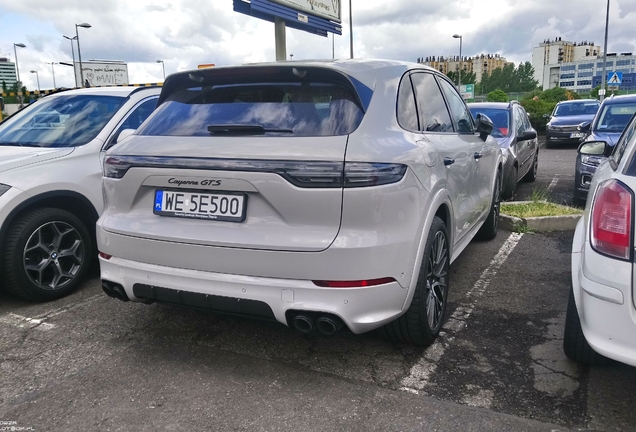 Porsche 9YA Cayenne GTS