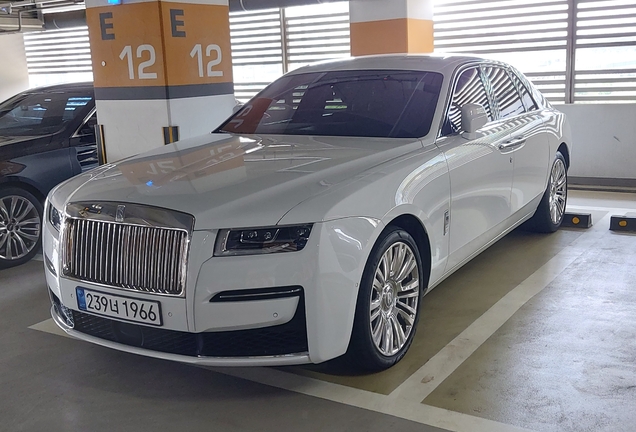 Rolls-Royce Ghost 2021