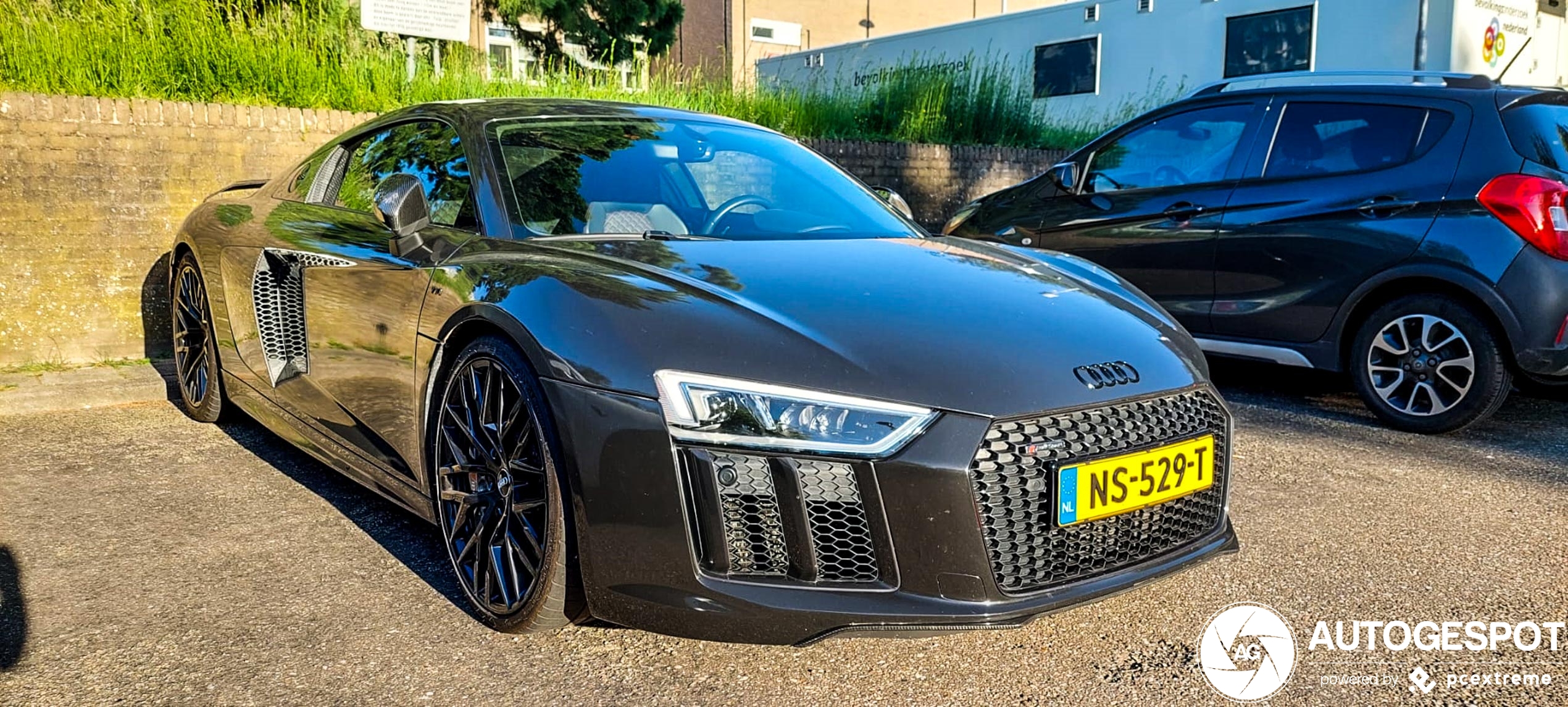 Audi R8 V10 Plus 2015