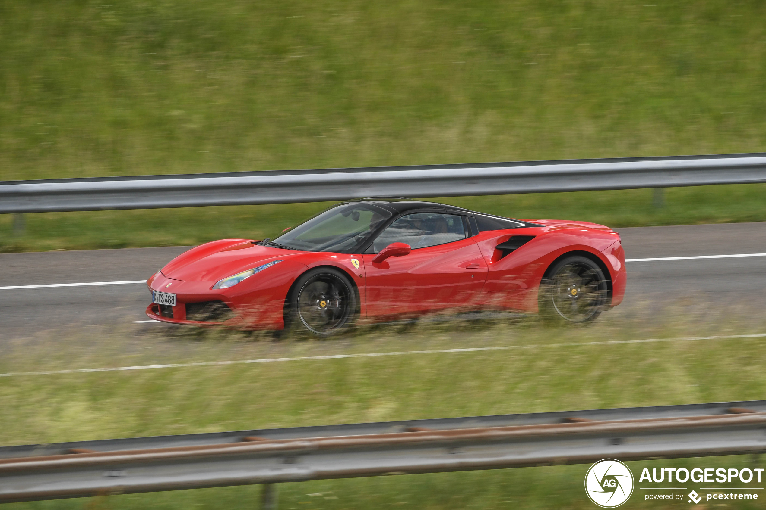 Ferrari 488 Spider