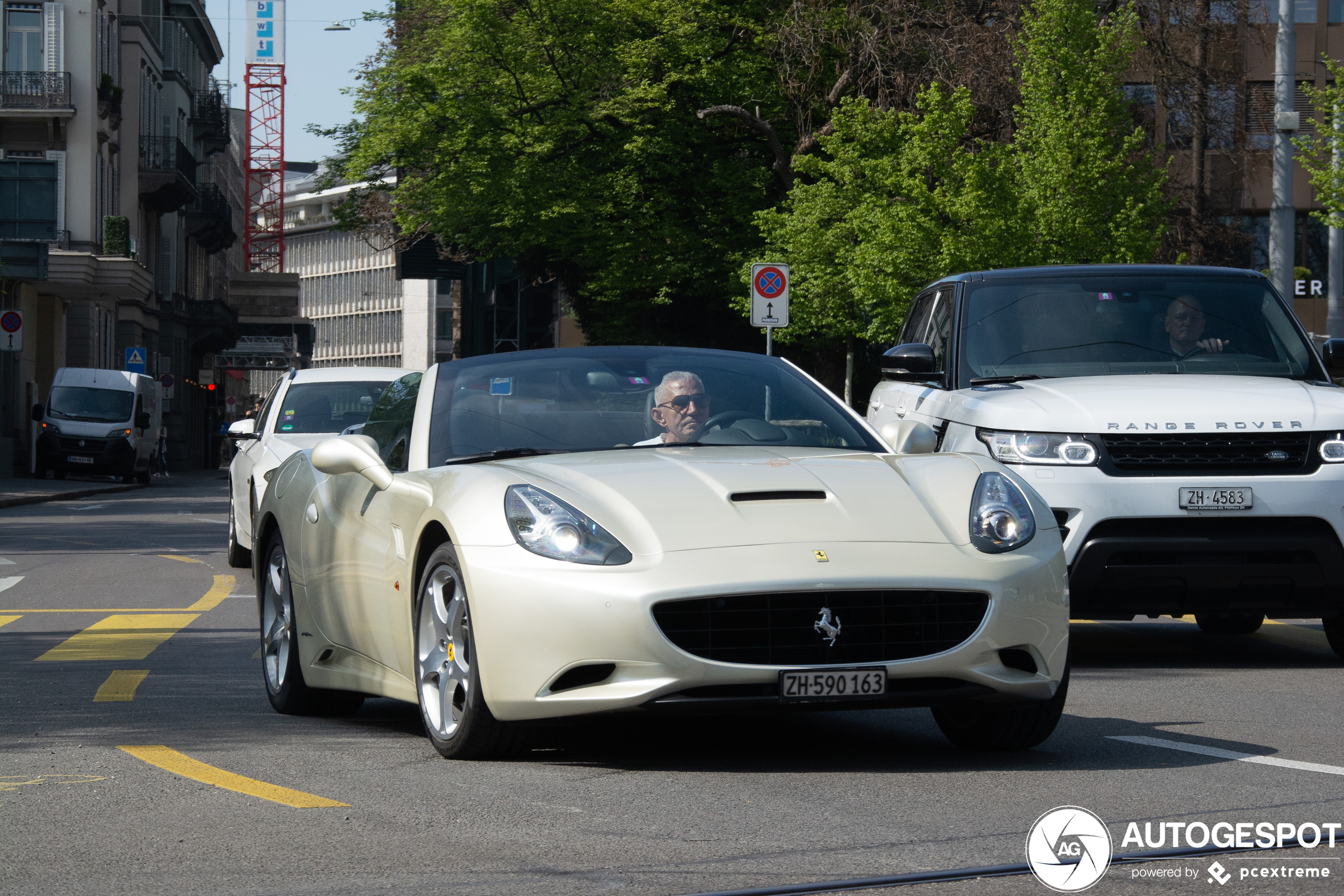 Ferrari California