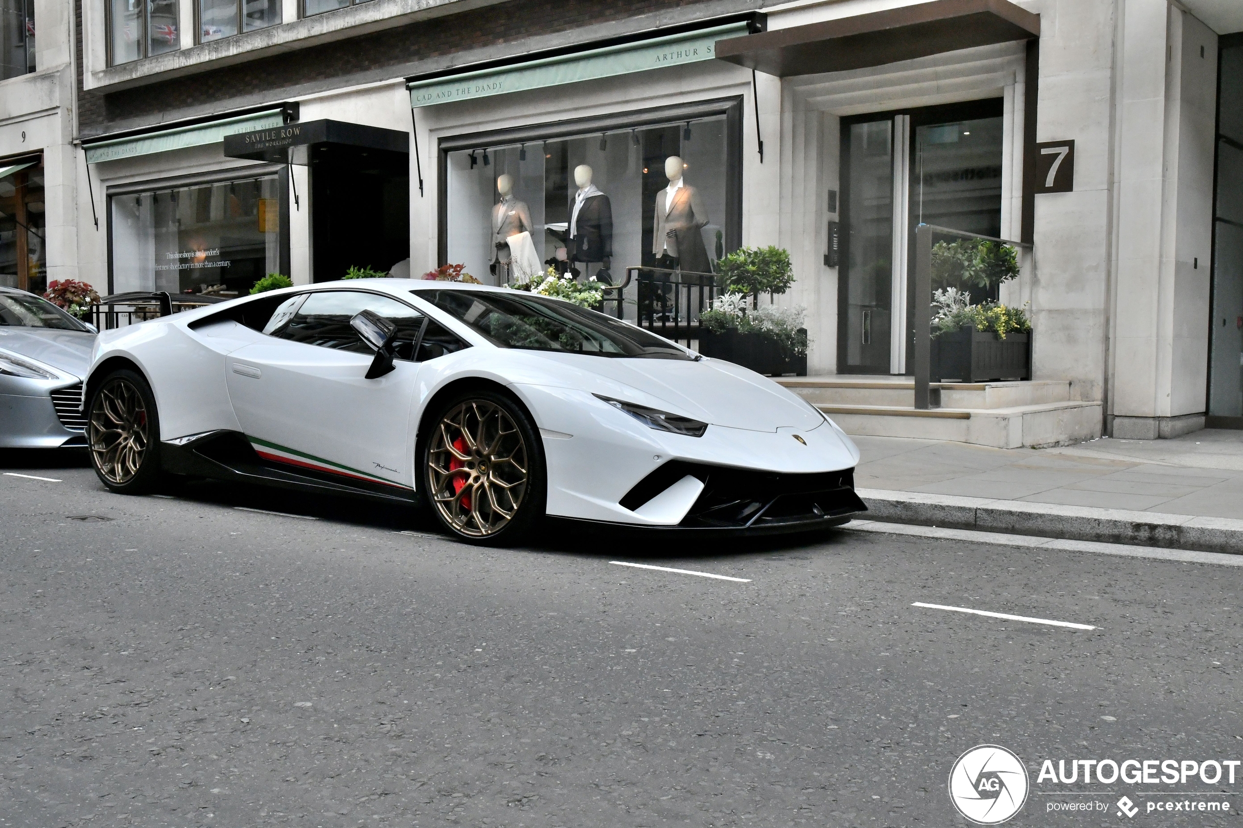 Lamborghini Huracán LP640-4 Performante