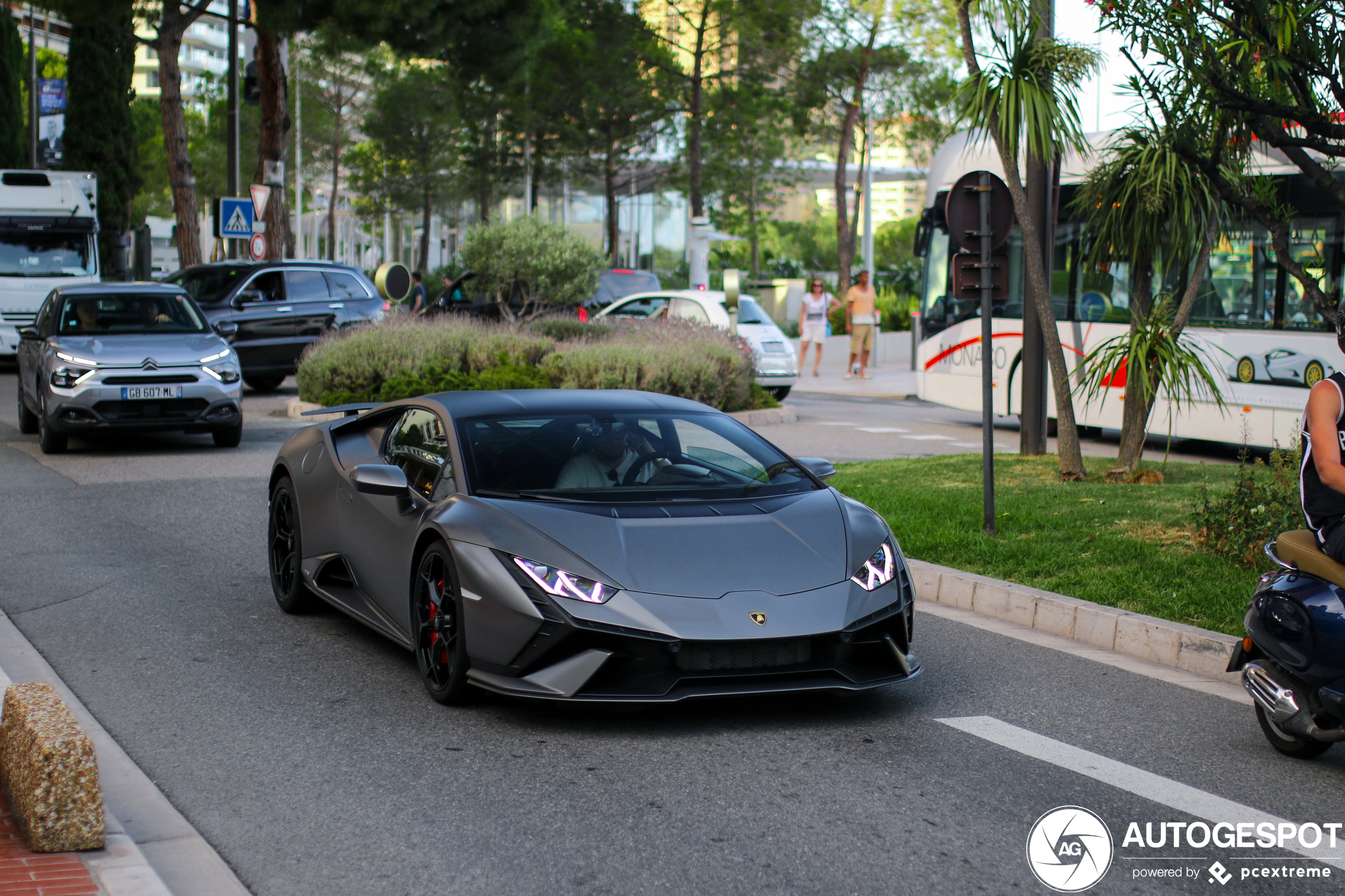 Lamborghini Huracán LP640-2 Tecnica