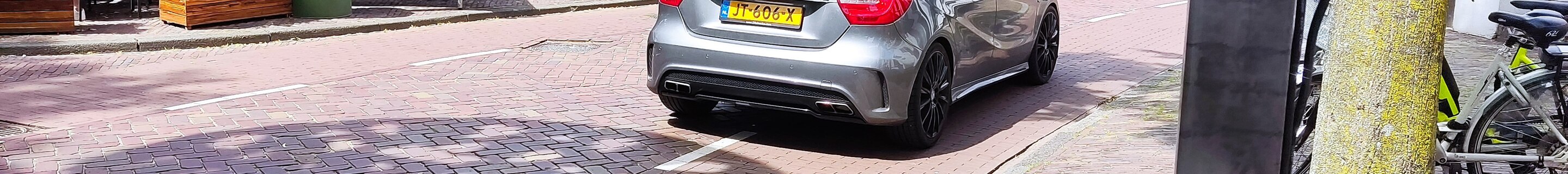 Mercedes-Benz A 45 AMG