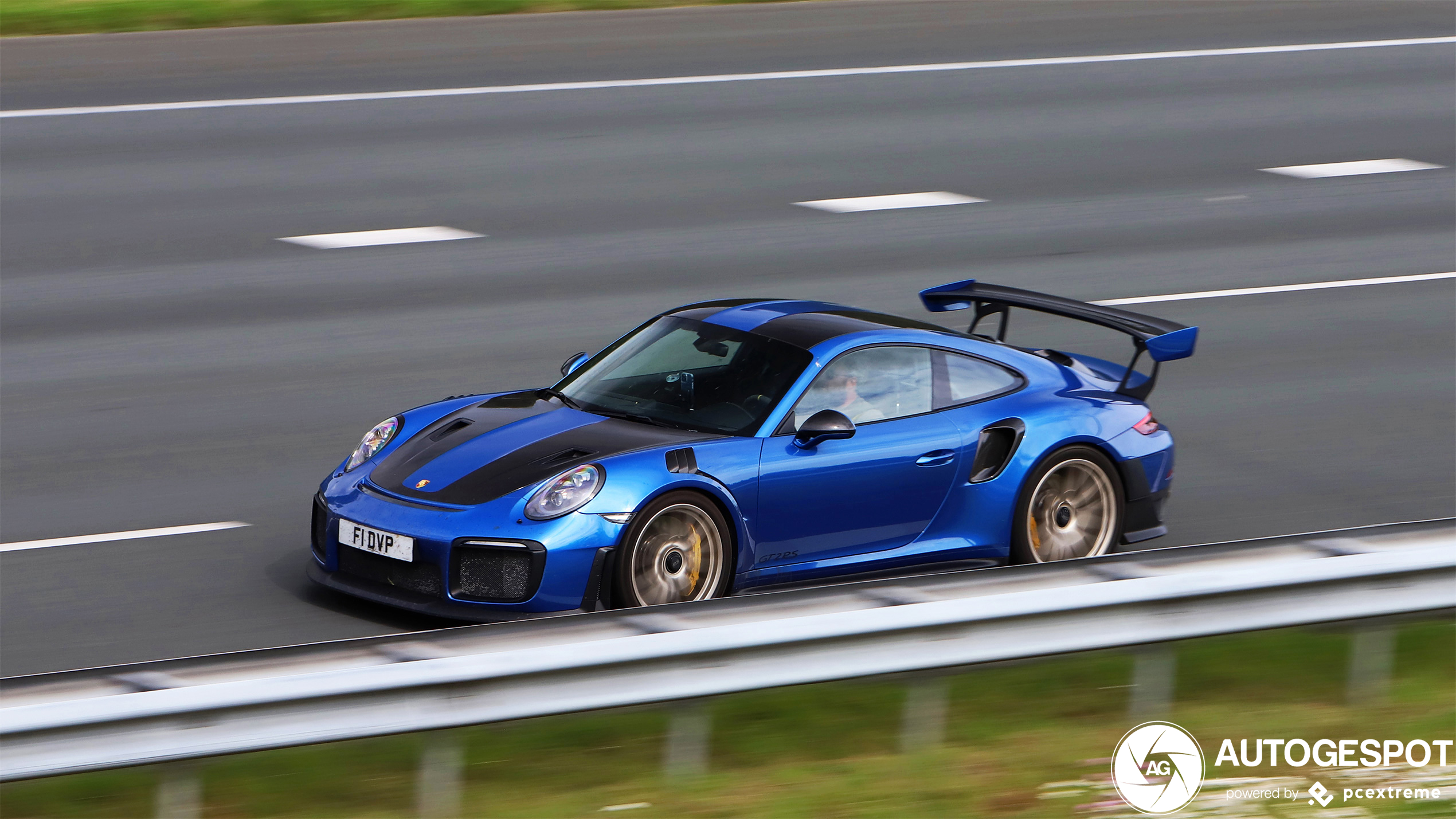 Porsche 991 GT2 RS Weissach Package