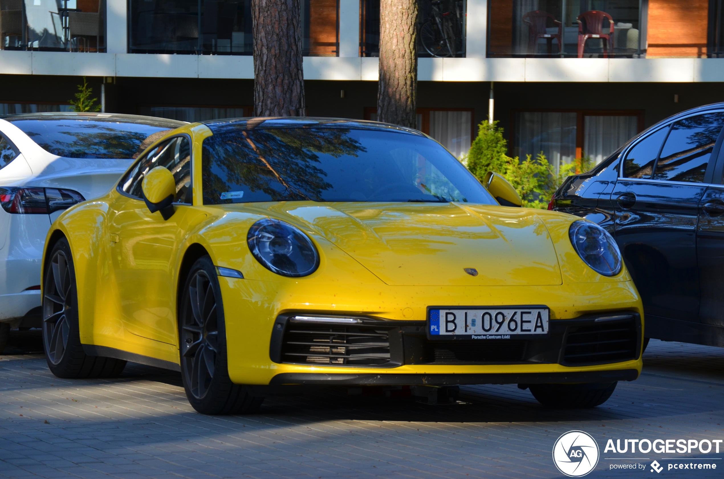 Porsche 992 Carrera 4S