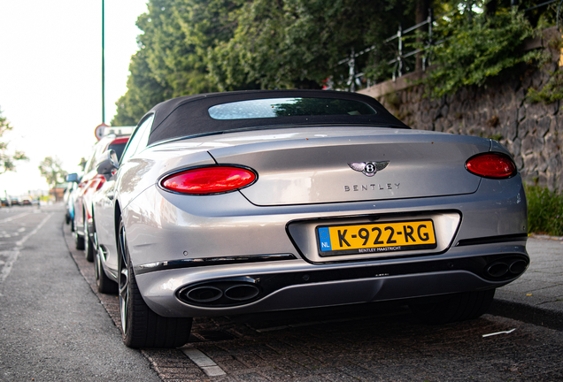 Bentley Continental GTC V8 2020