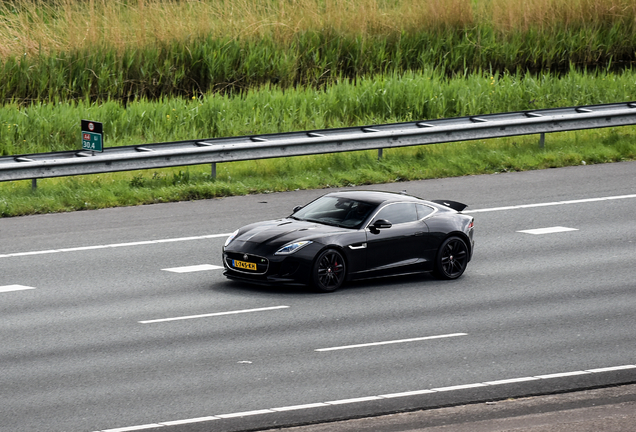 Jaguar F-TYPE R Coupé