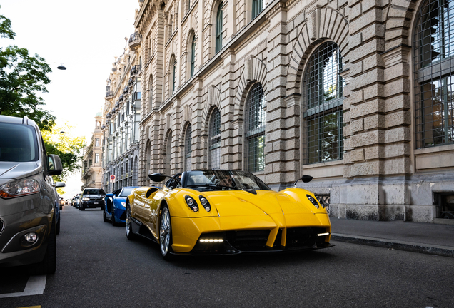 Pagani Huayra Roadster