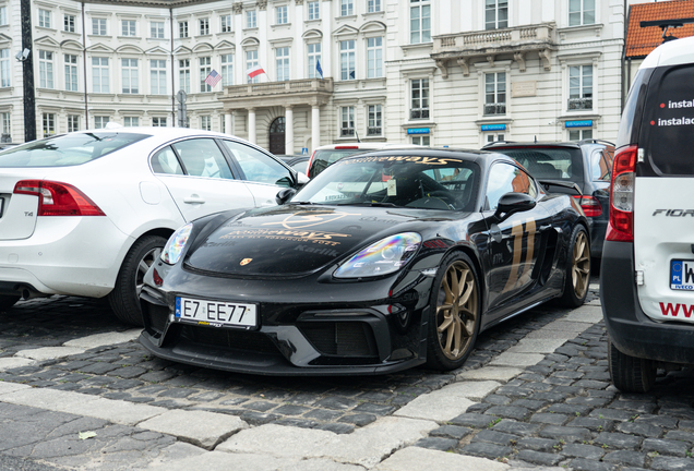 Porsche 718 Cayman GT4