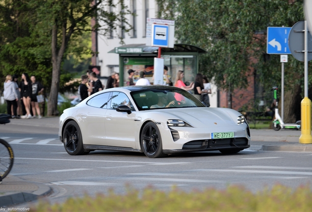 Porsche Taycan Turbo S