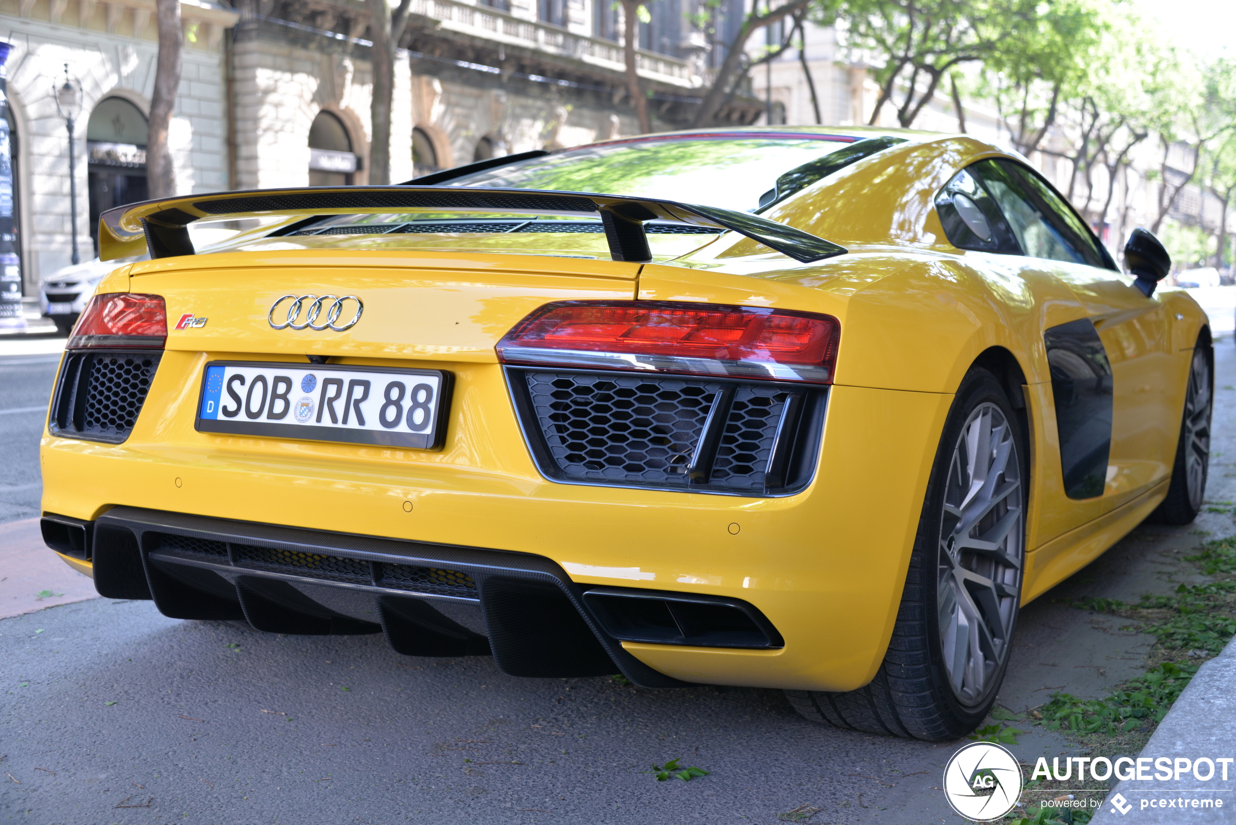 Audi R8 V10 Plus 2015