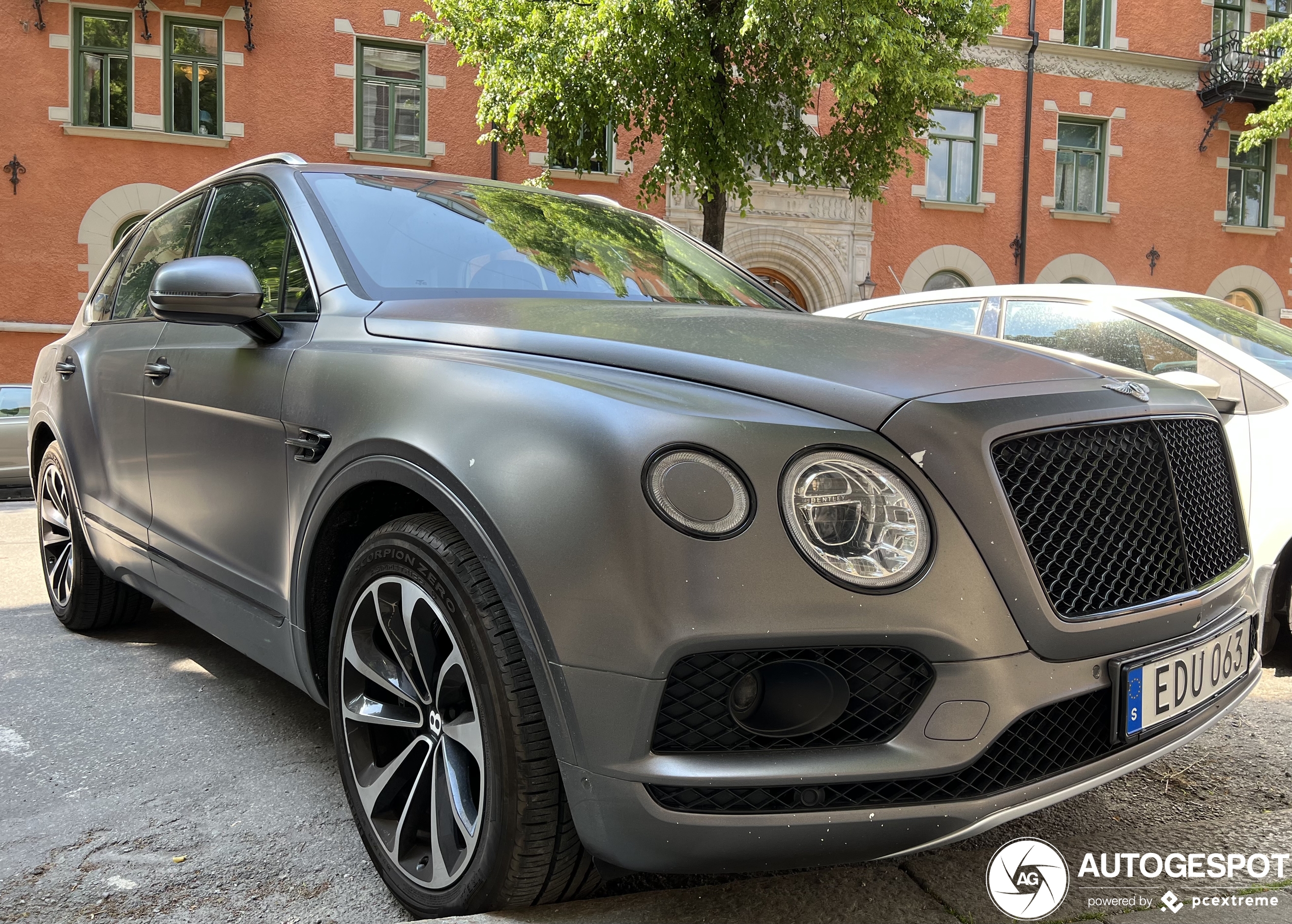 Bentley Bentayga V8