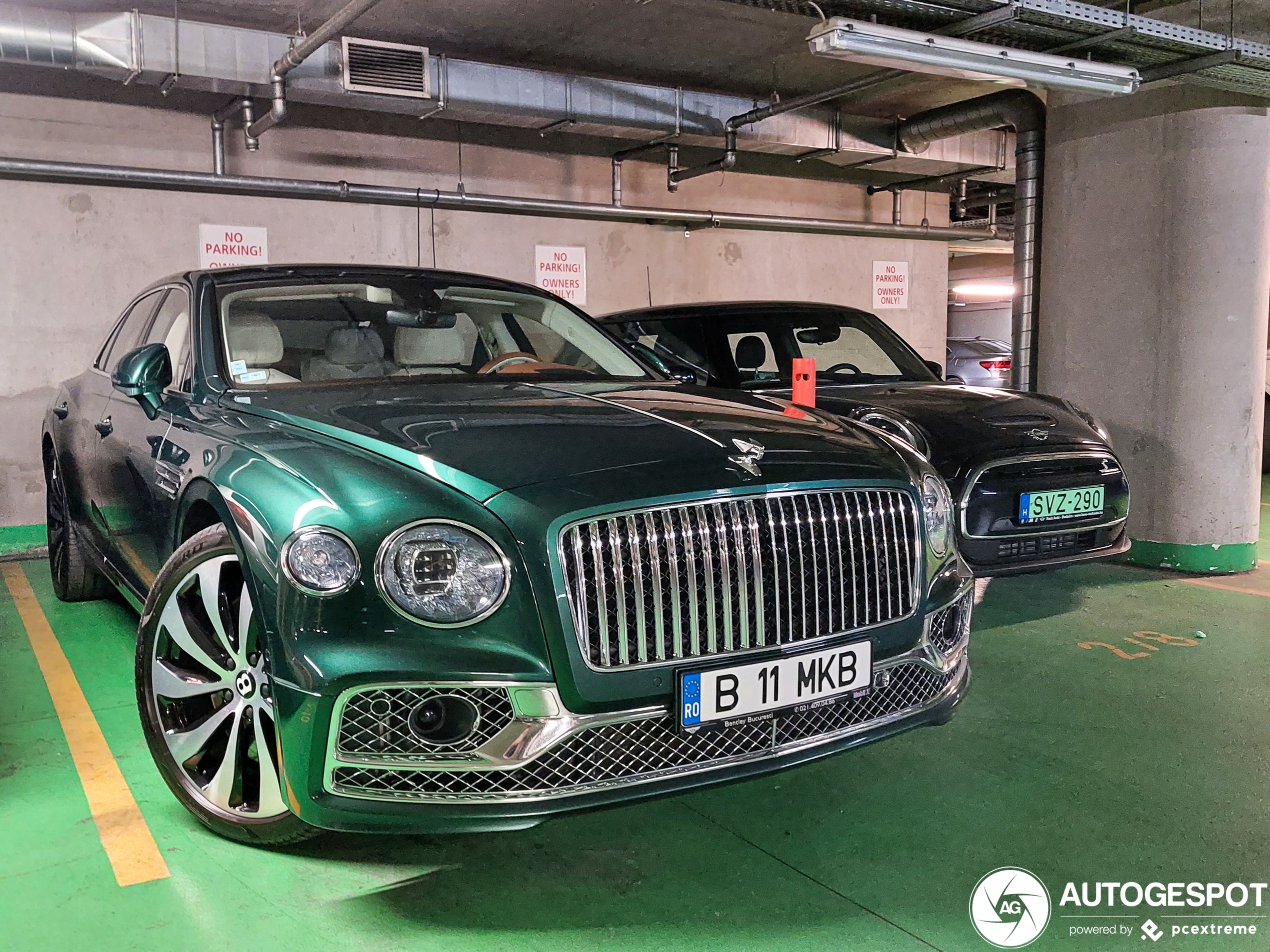 Bentley Flying Spur V8 2021