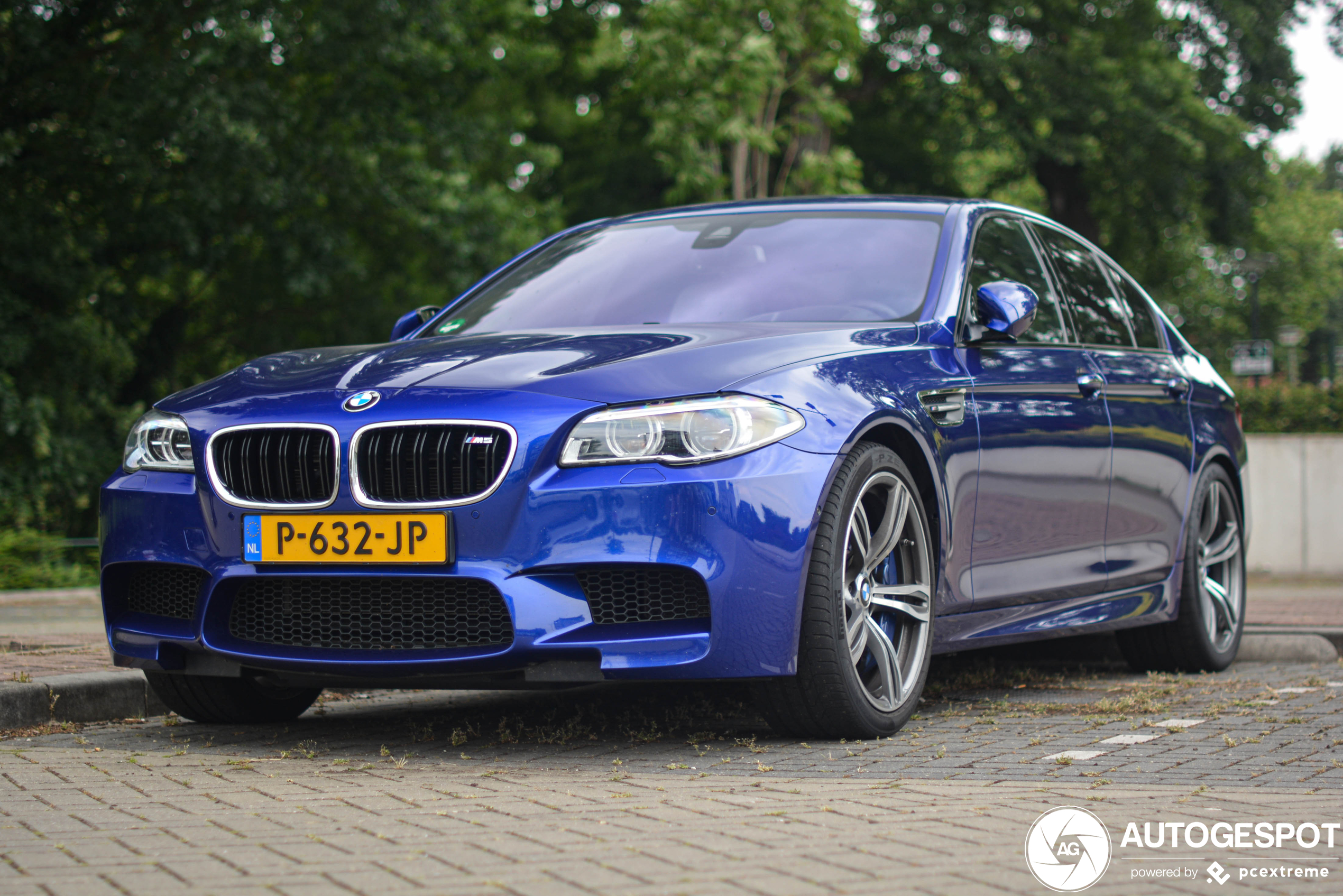 BMW M5 F10 2014