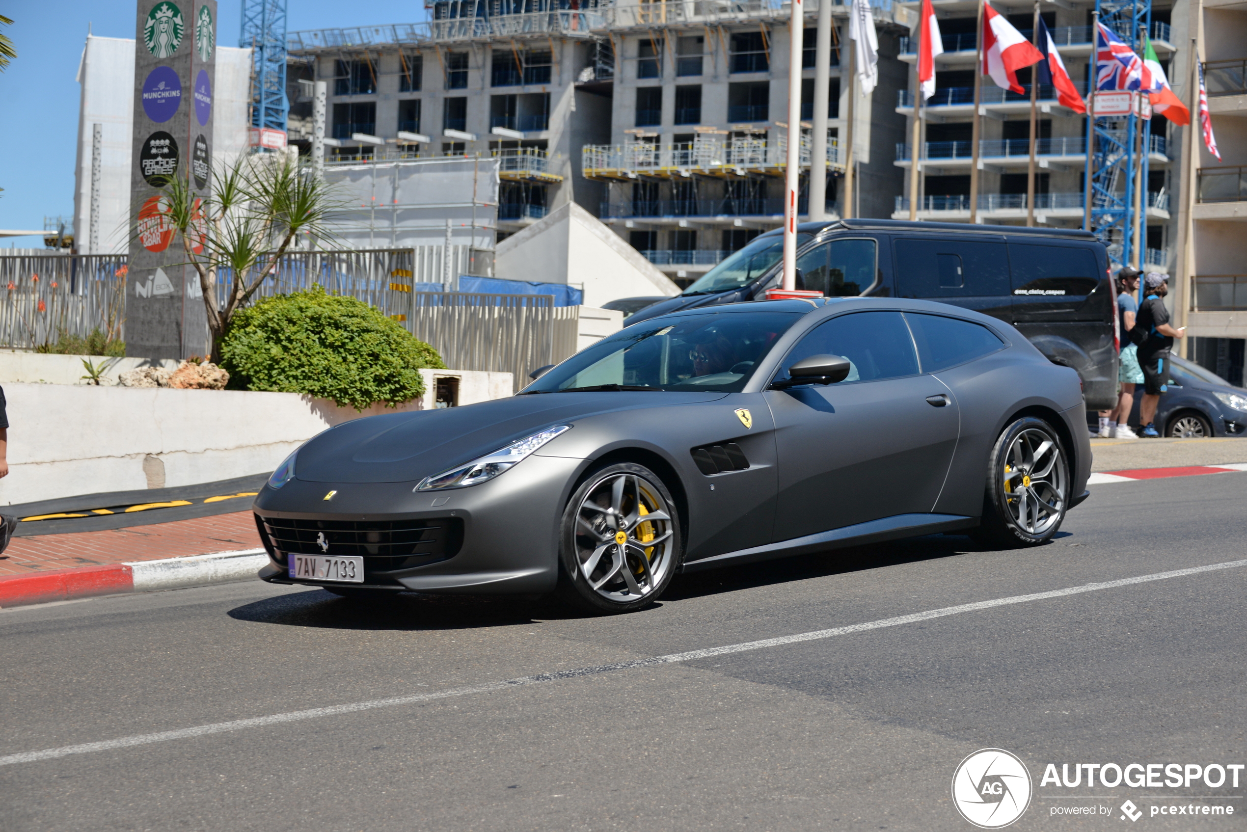 Ferrari GTC4Lusso T