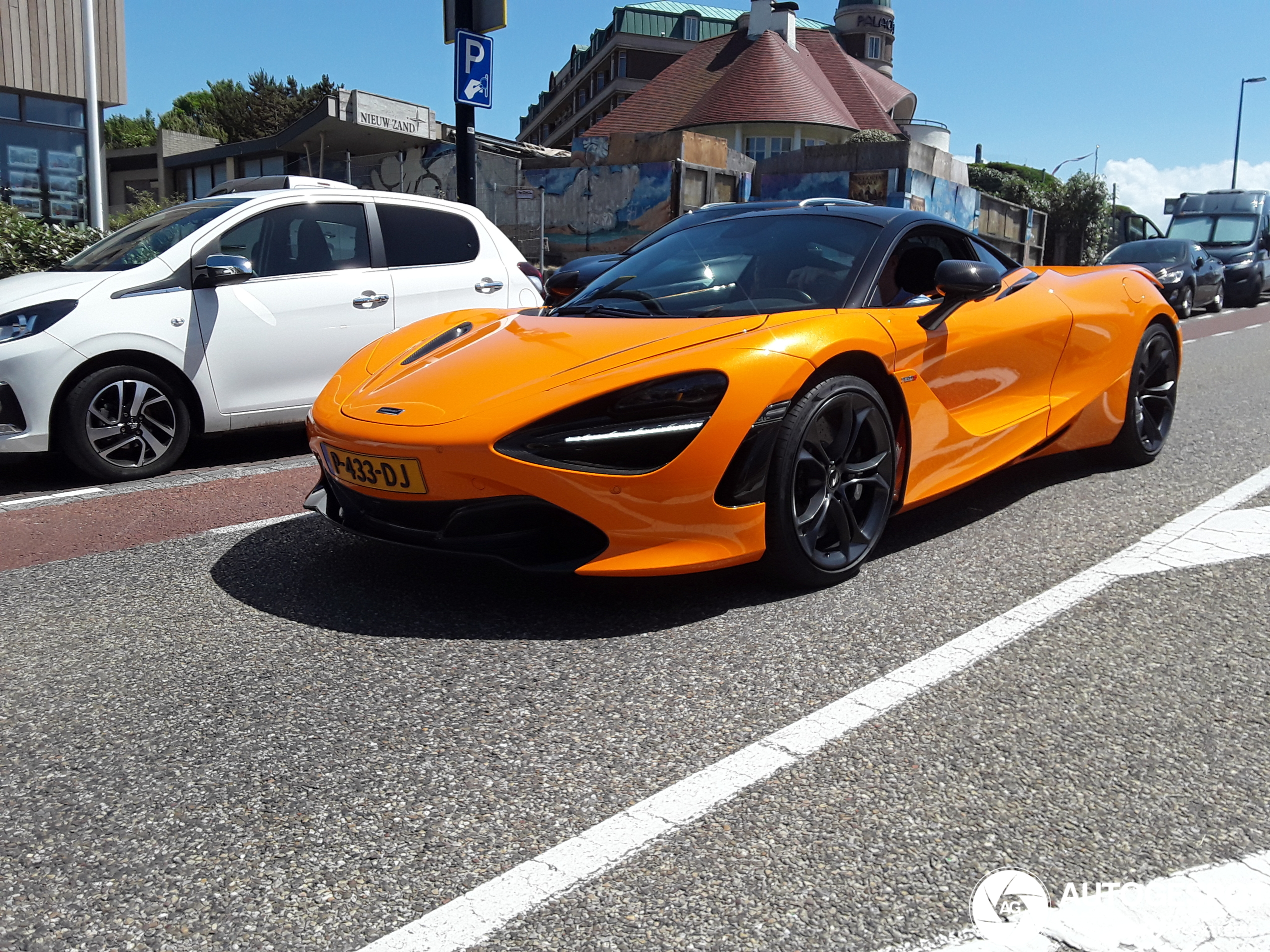 McLaren 720S