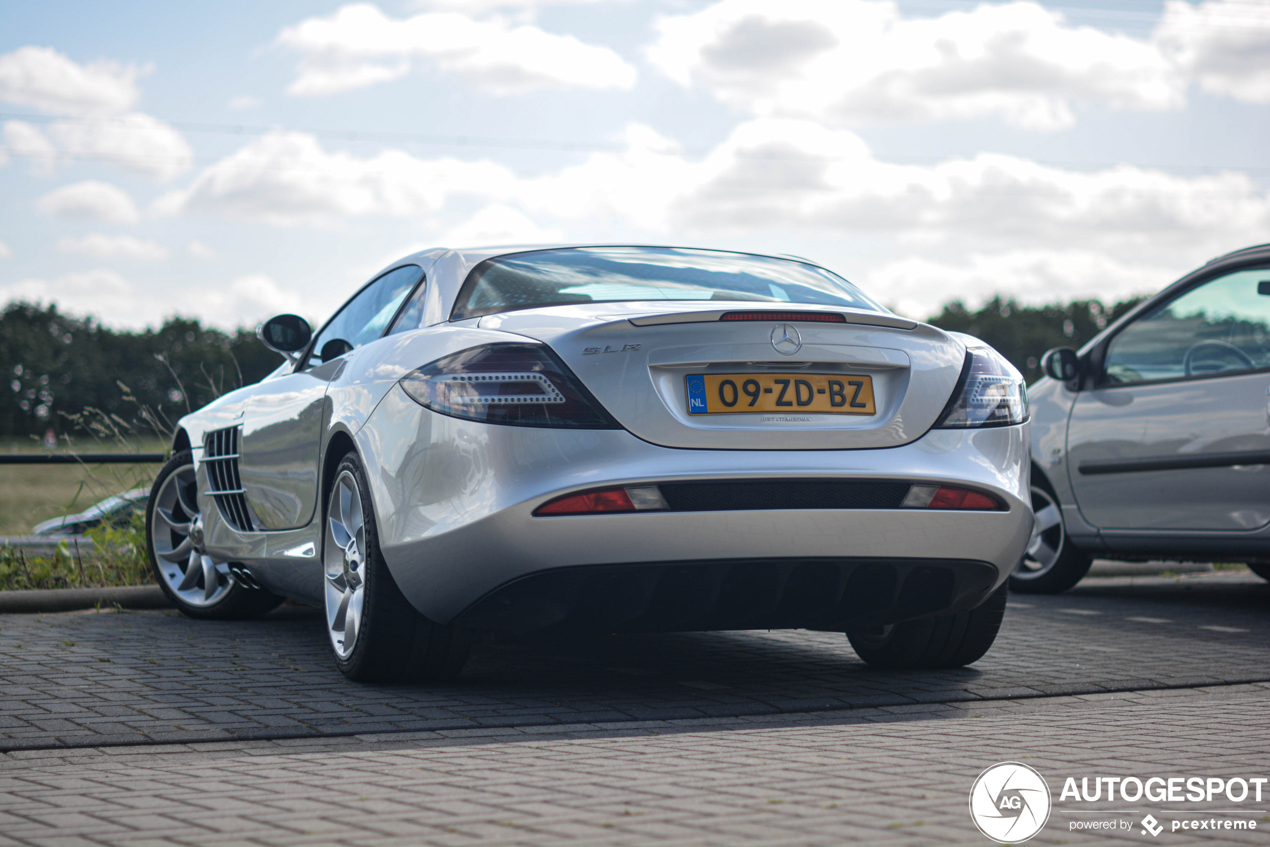 Mercedes-Benz SLR McLaren