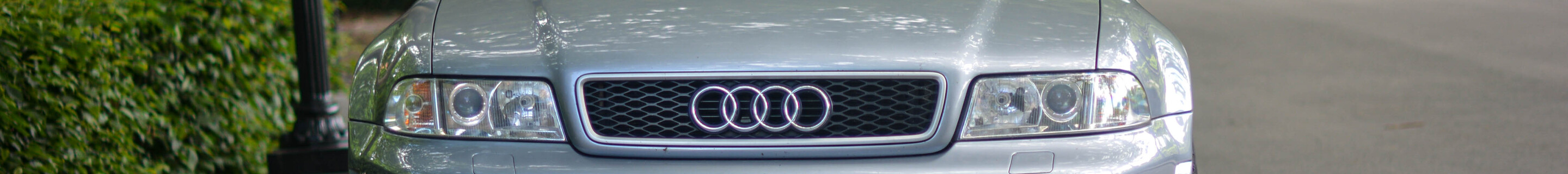 Audi RS4 Avant B5