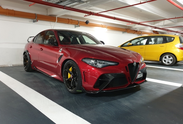 Alfa Romeo Giulia GTAm