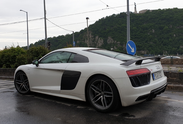 Audi R8 V10 Plus 2015