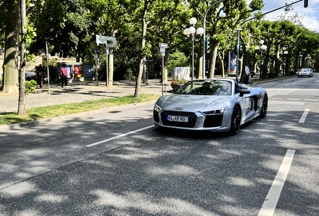 Audi R8 V10 Spyder 2016