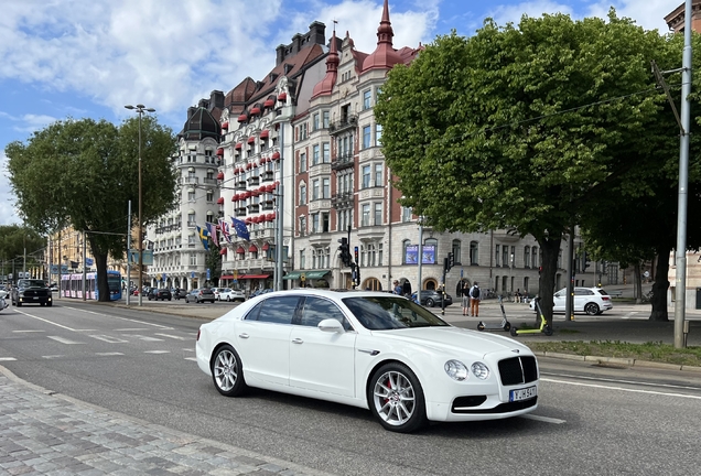 Bentley Flying Spur V8 S