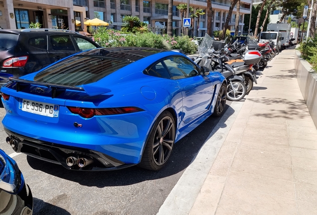 Jaguar F-TYPE SVR Coupé 2017