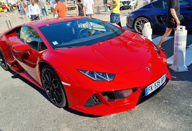 Lamborghini Huracán LP640-4 EVO