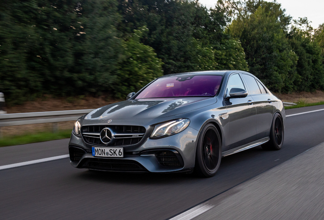 Mercedes-AMG E 63 S W213