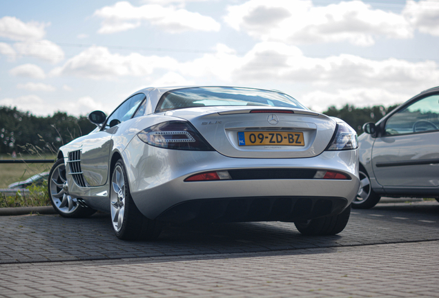 Mercedes-Benz SLR McLaren