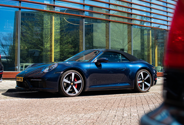 Porsche 992 Carrera S Cabriolet