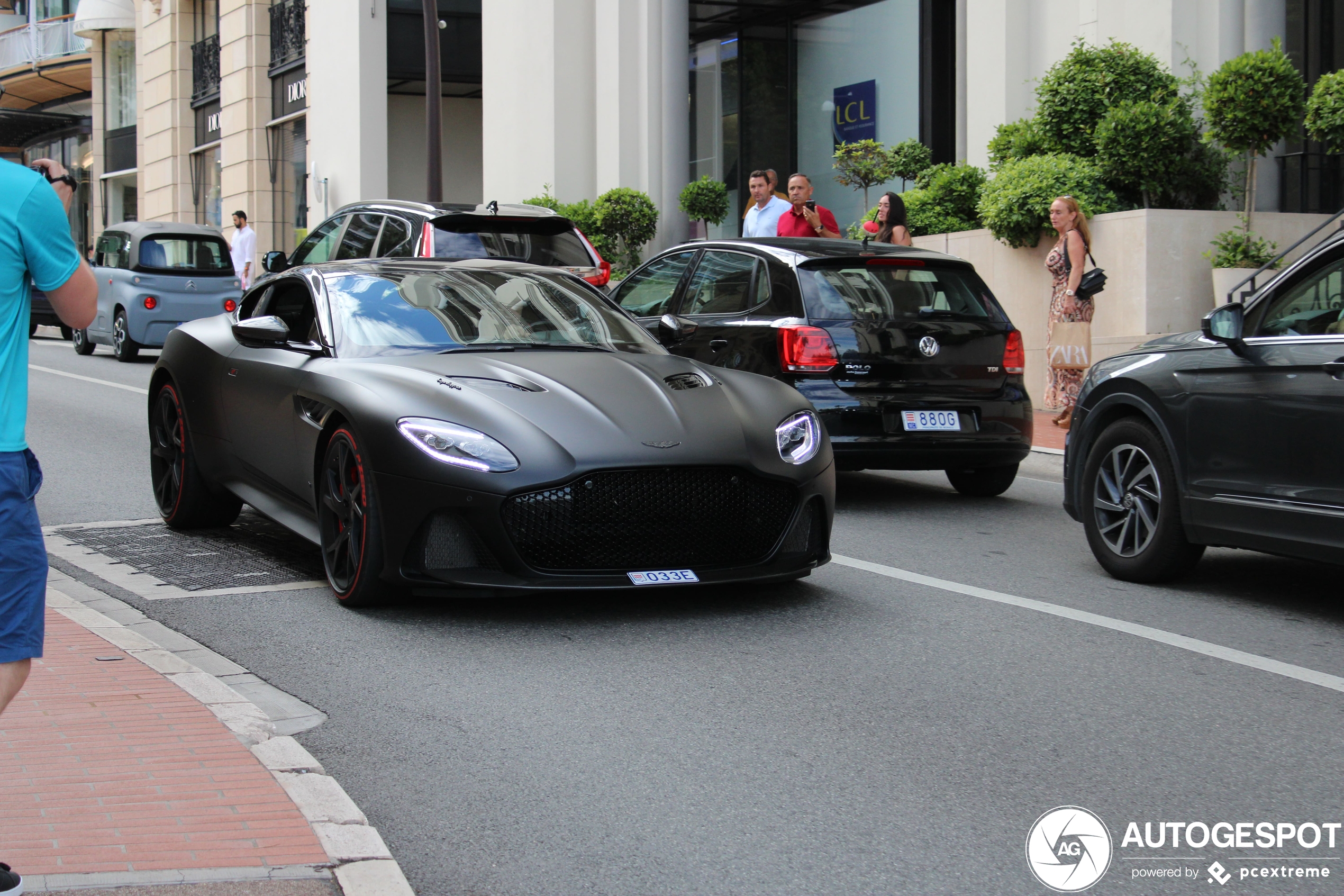 Aston Martin DBS Superleggera