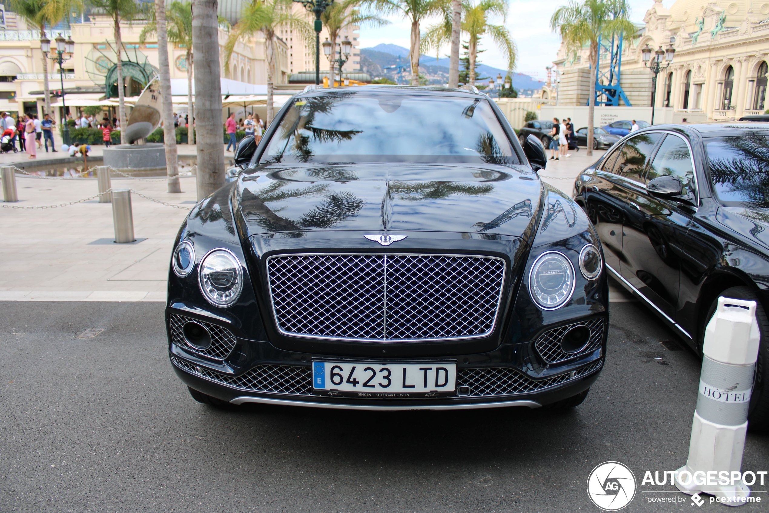 Bentley Bentayga V8