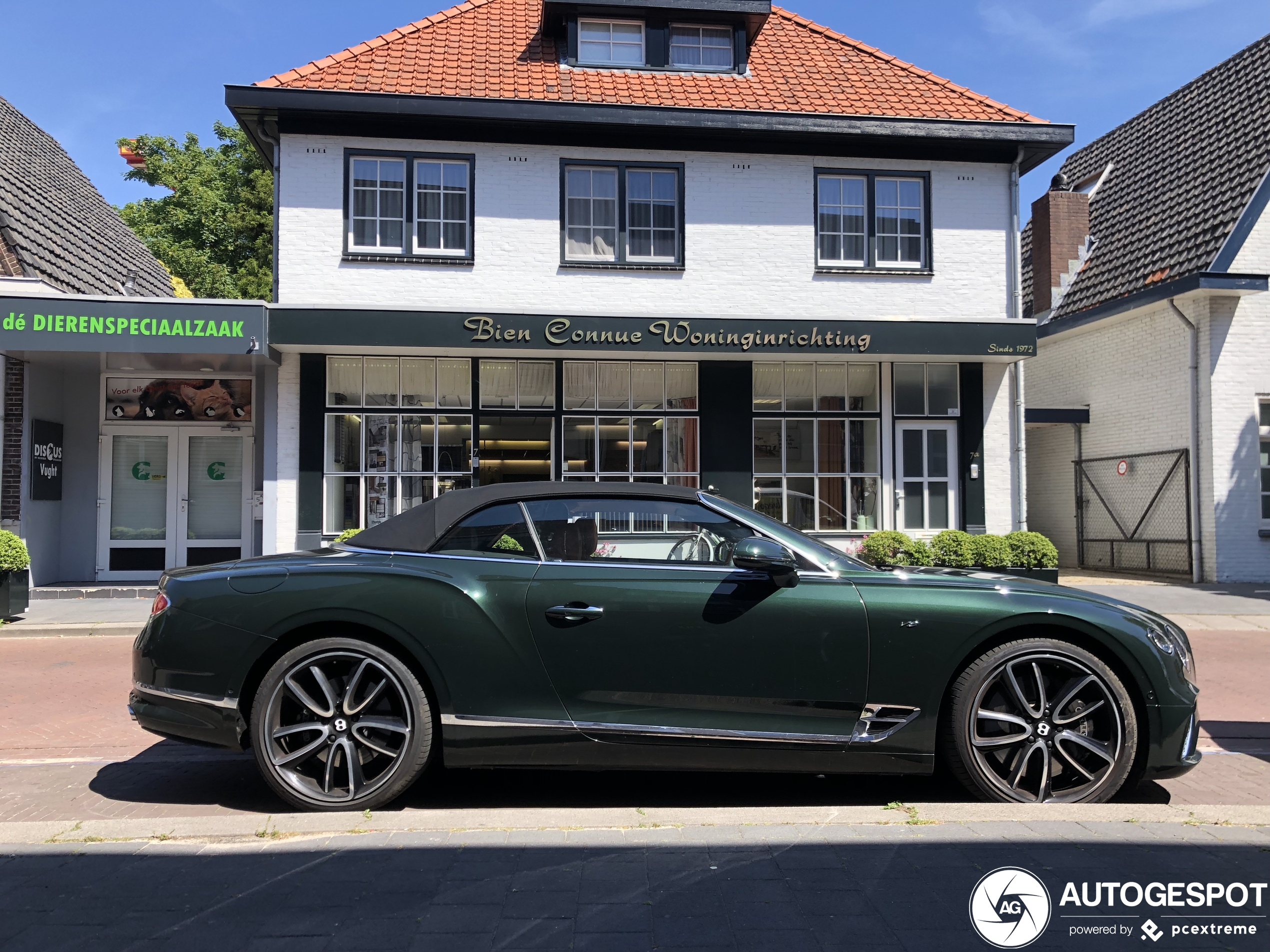 Bentley Continental GTC V8 2020