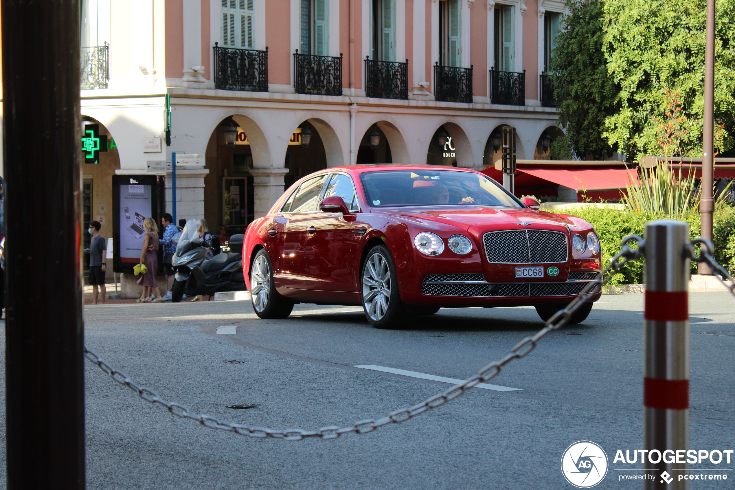 Bentley Flying Spur W12