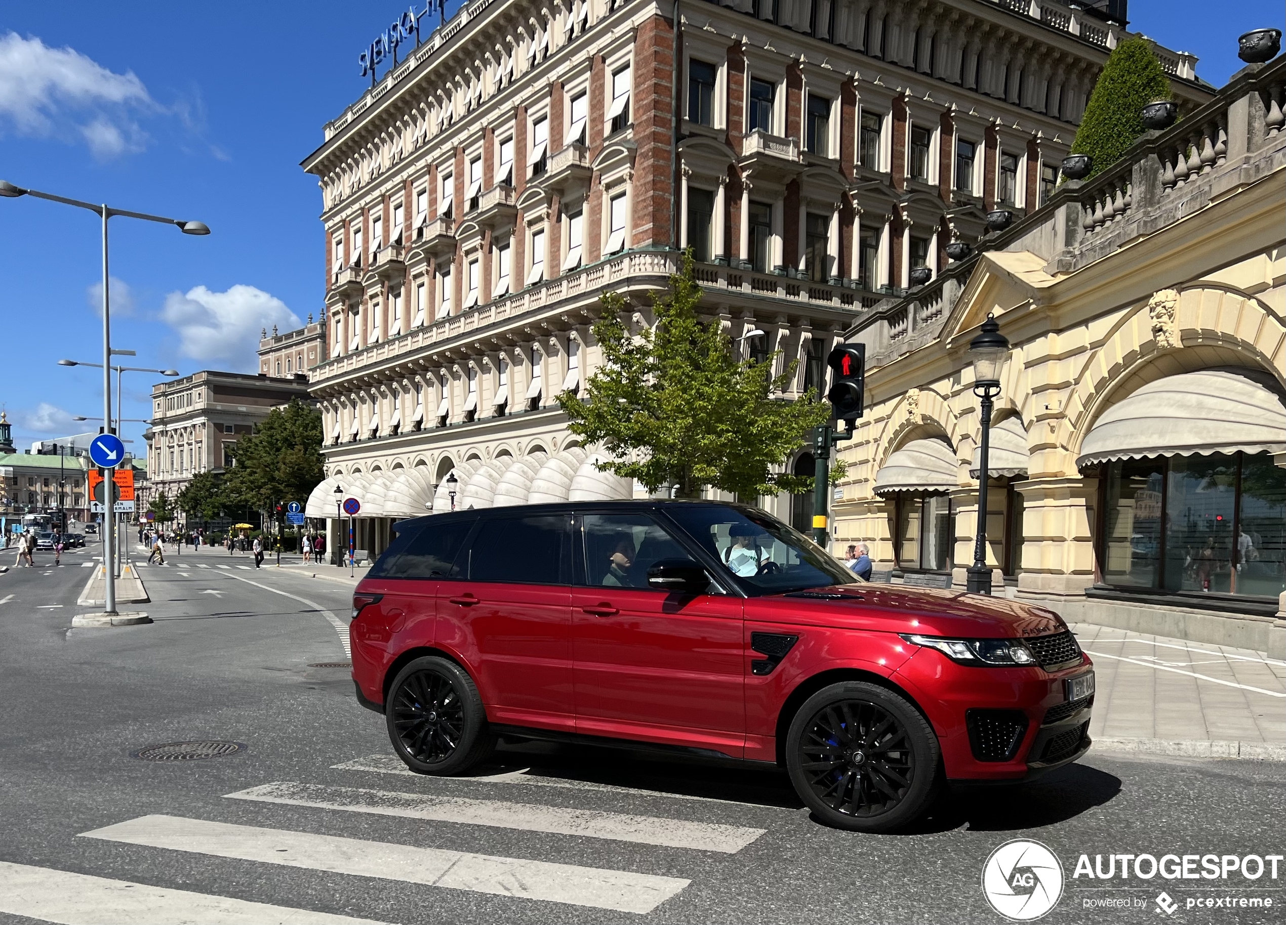 Land Rover Range Rover Sport SVR