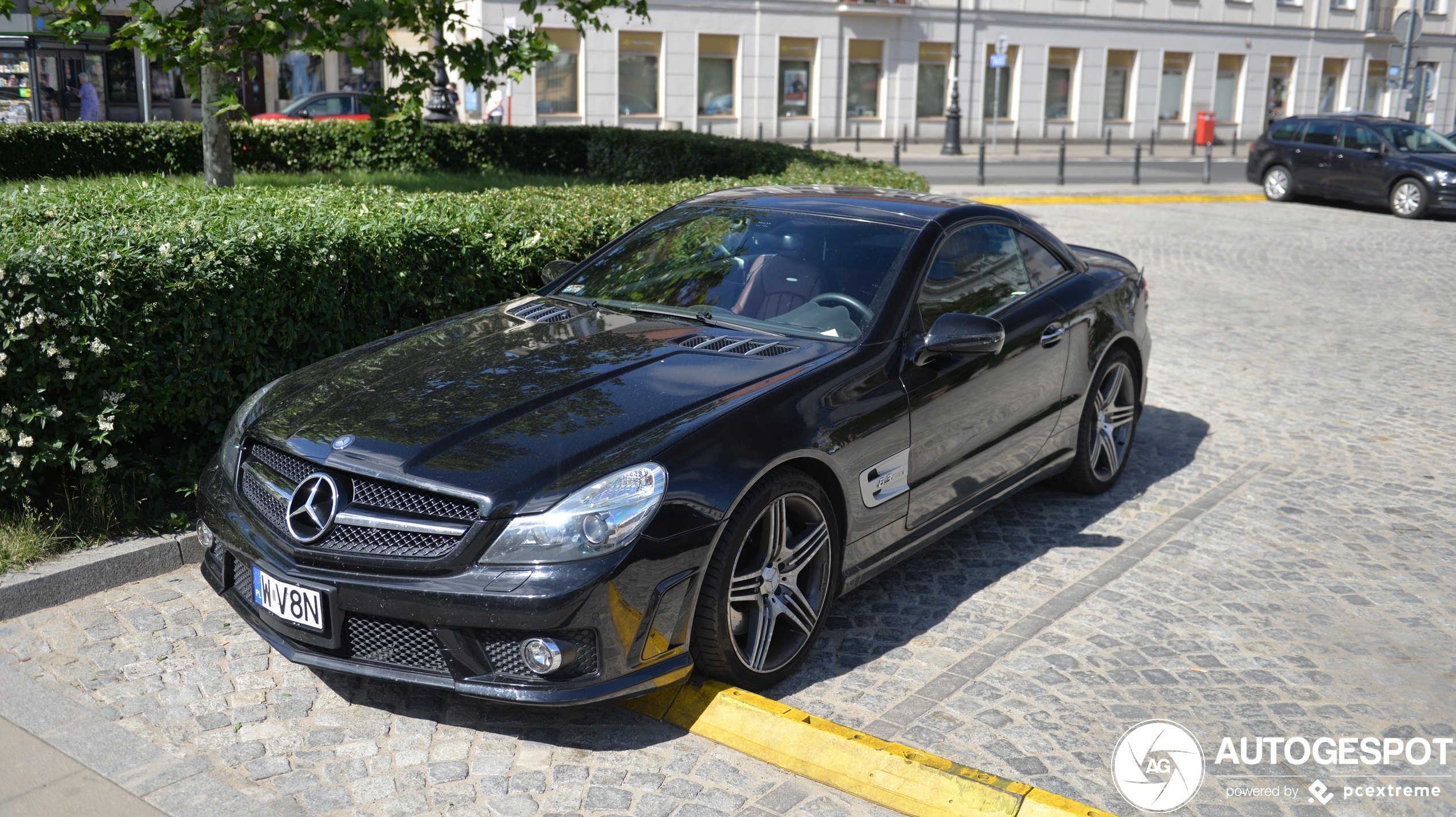 Mercedes-Benz SL 63 AMG