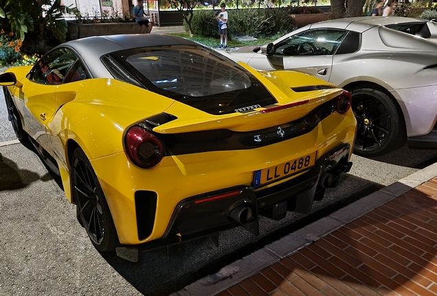 Ferrari 488 Pista