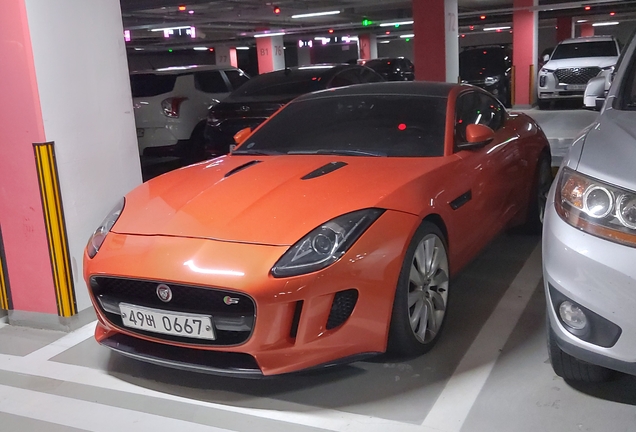 Jaguar F-TYPE S Coupé